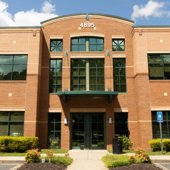 Exterior image of Awbrey Orthodontics in Alpharetta, GA